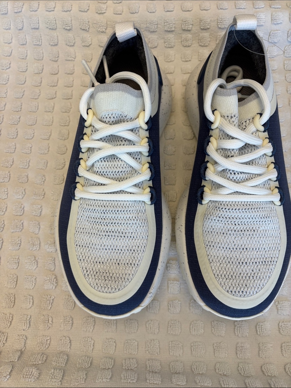 Allbirds, trail runner SWT, women’s size US 7
New never been worn